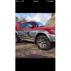 Mitsubishi L200 2 trucks breaking blue silver red silver 2 gearbox?s collection dewsbury