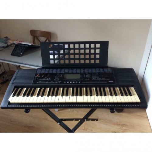Yamaha Keyboard