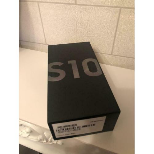 Samsung Galaxy S10 / BRAND NEW