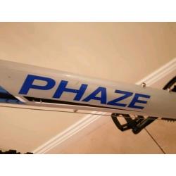 Apollo men's bike