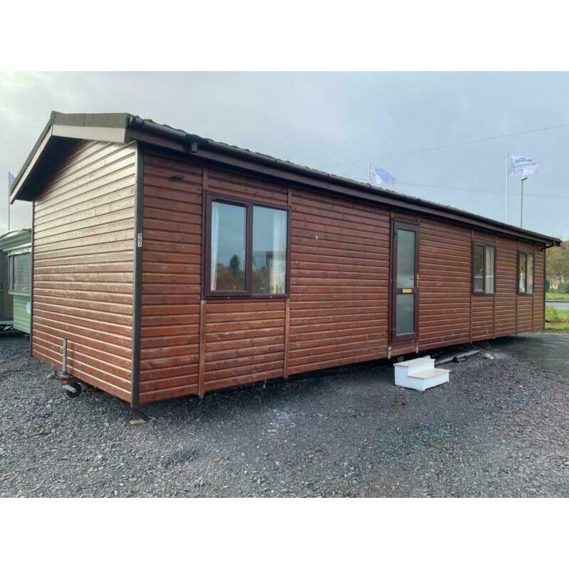 LOG CABIN LODGE FOR SALE OFF SITE