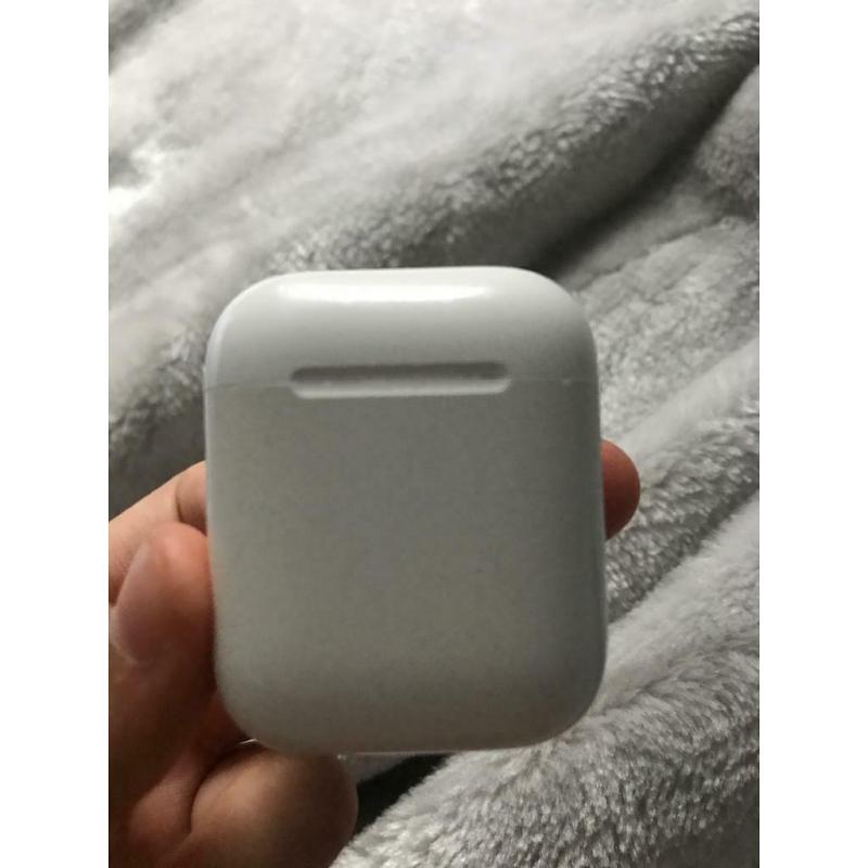 Apple AirPods generation 1