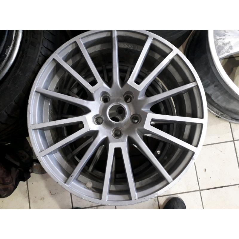 alloy wheel refurbishment