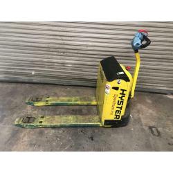 Hyster electric pump truck
