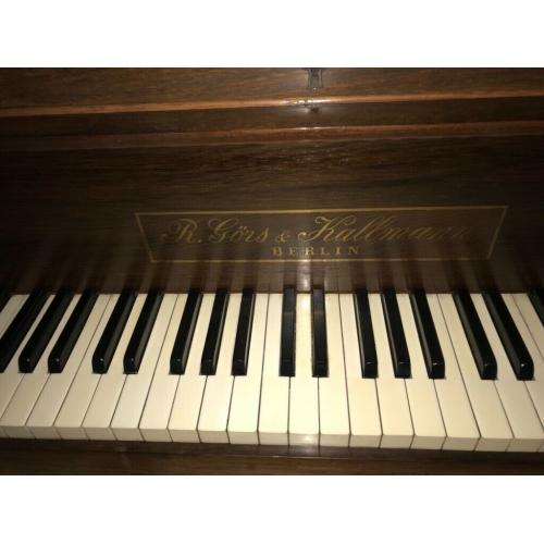 Baby grand piano for sale