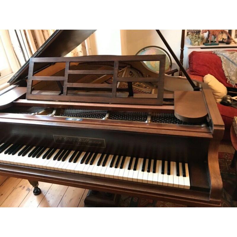 Baby grand piano for sale