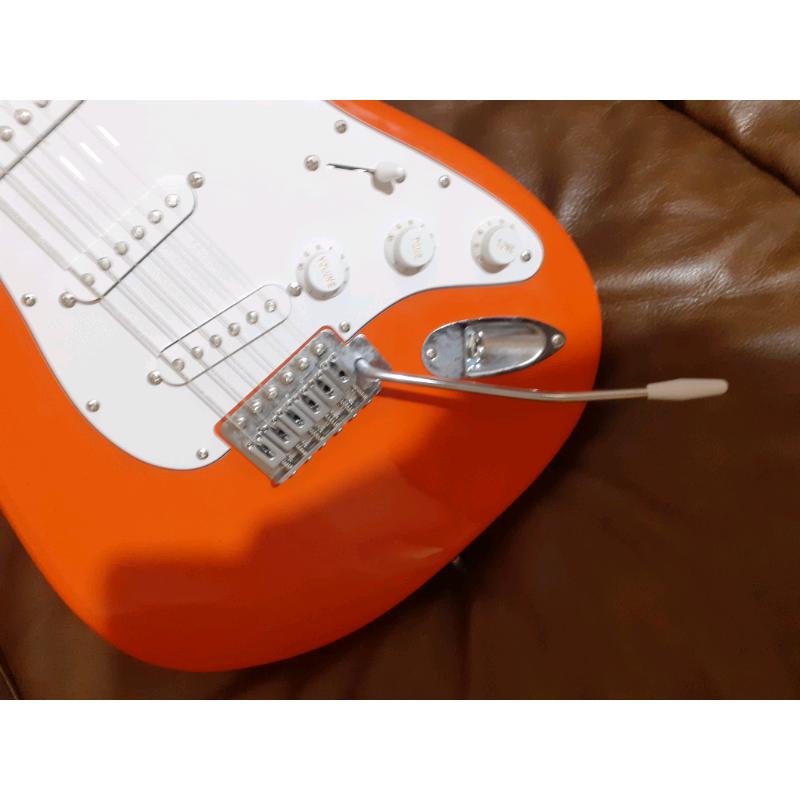 Fender Squier Affinity Strat as NEW