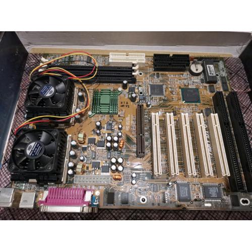 ABIT BP6 retro beautiful dual socket 370 Intel 440BX