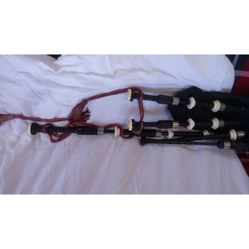Bagpipes wanted