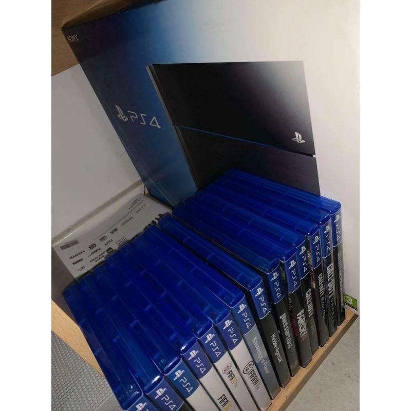 PS4 with 14 games