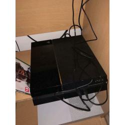PS4 with 14 games