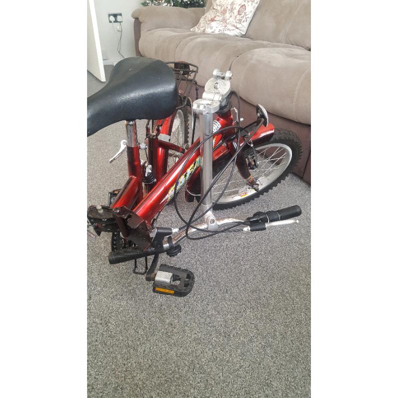 Folding bicycle