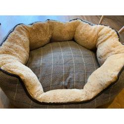 Brand new pet bed