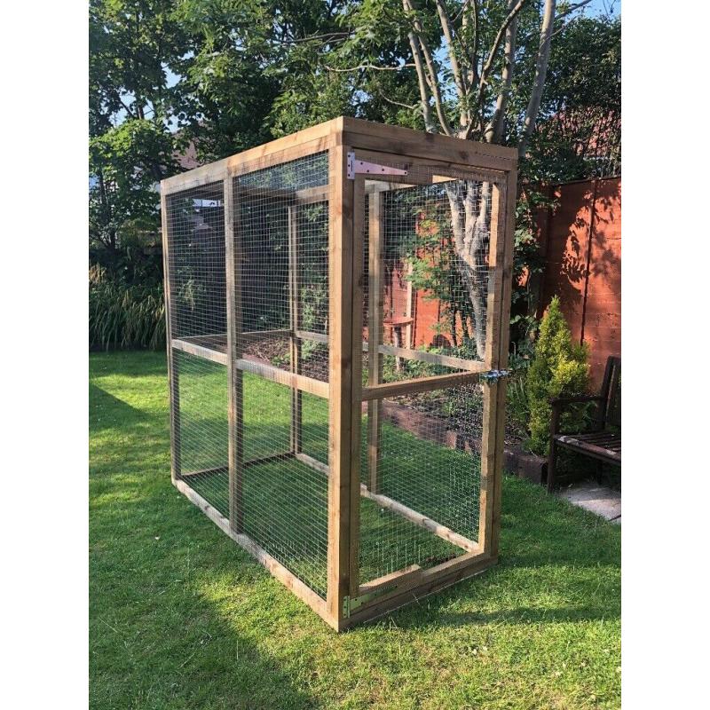 6-ft by 4-ft Pet Enclosure