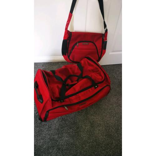 Luggage set