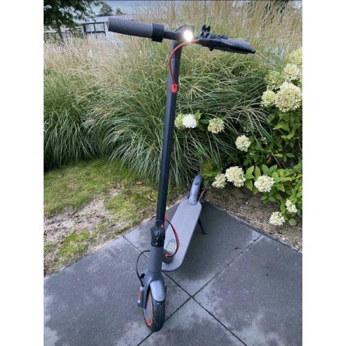 Aovo pro electric scooter ( not xioami)