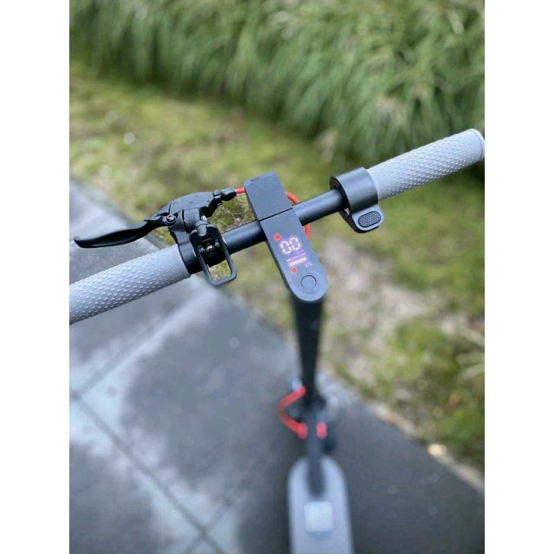 Aovo pro electric scooter ( not xioami)
