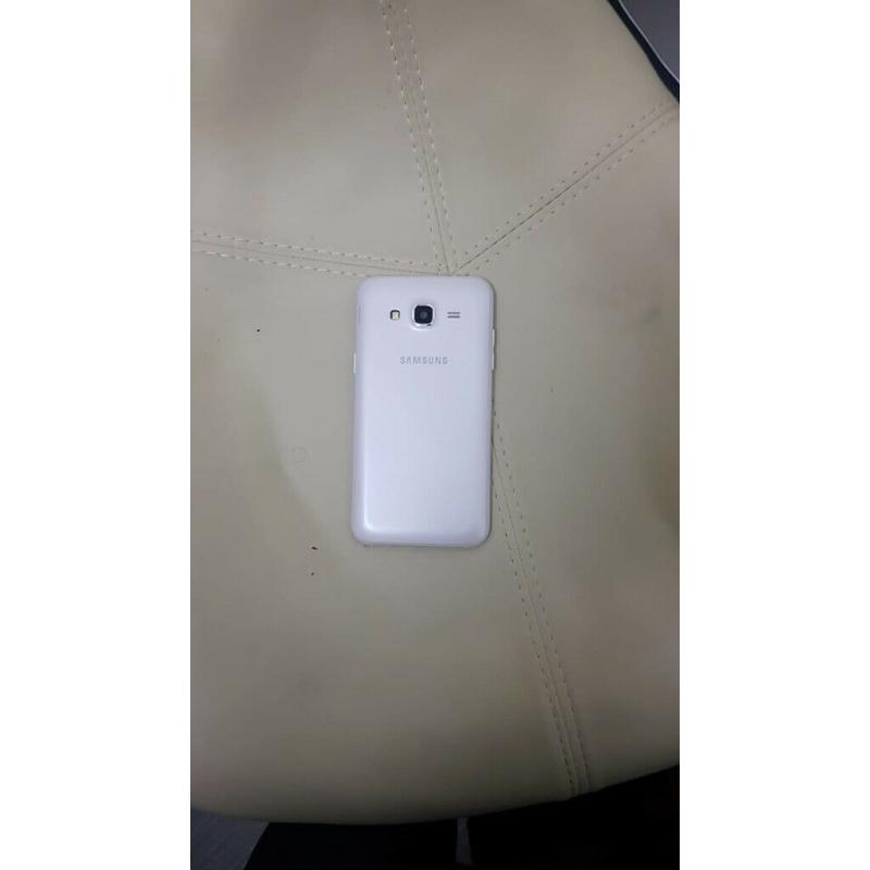 Samsung Galaxy j500 mobile phone unlocked