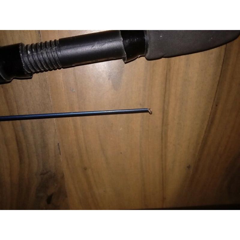 Pole rod