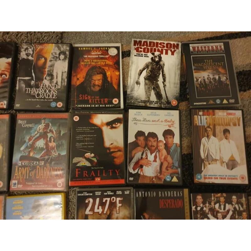 DVDS TOP COLLECTION PLUS FREE DVD PLAYER WITH IT
