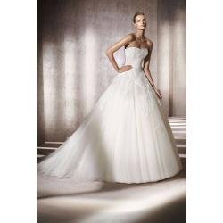 Pronovias Alcanar Tulle and Lace Princess Wedding Dress, Size 6-8