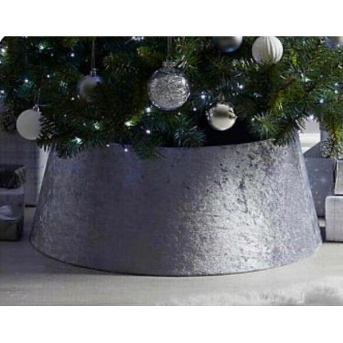 Stunning Grey Xmas Tree Skirt