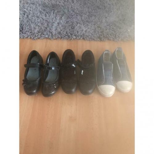 Size 3 shoes