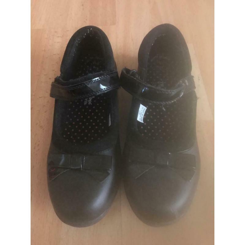 Size 3 shoes