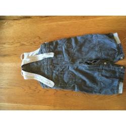 Baby clothes 6-9 months