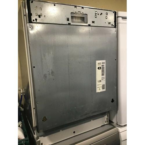 Bosch fully integrated dishwasher with 6 mth warranty