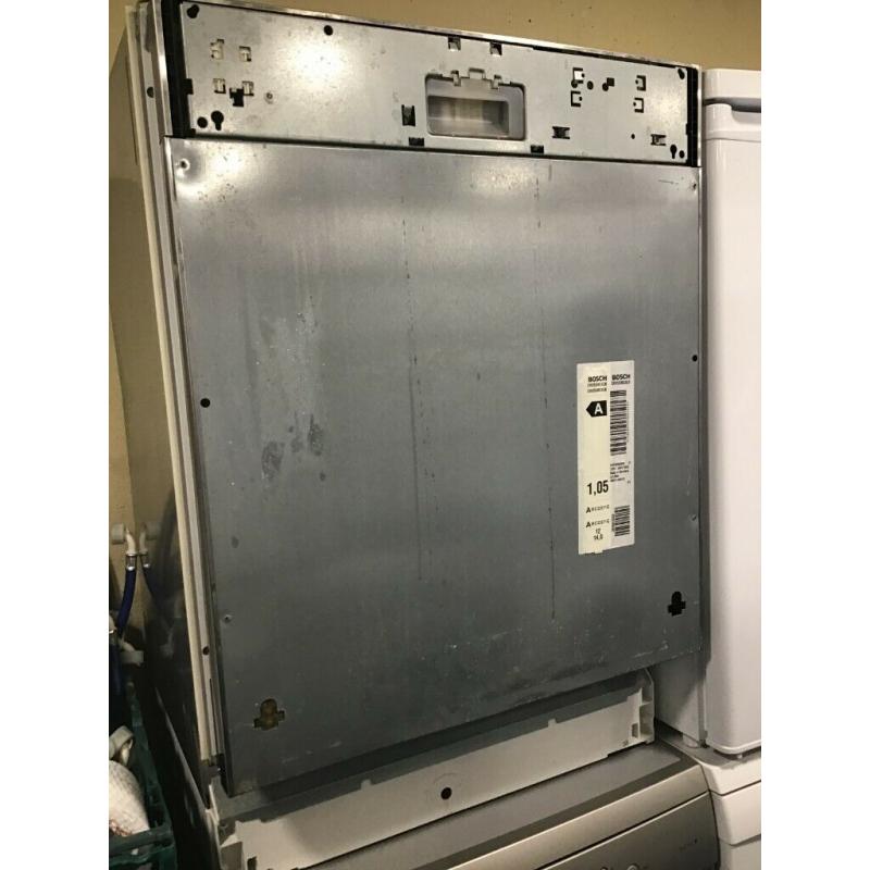 Bosch fully integrated dishwasher with 6 mth warranty