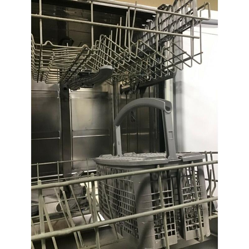 Bosch fully integrated dishwasher with 6 mth warranty