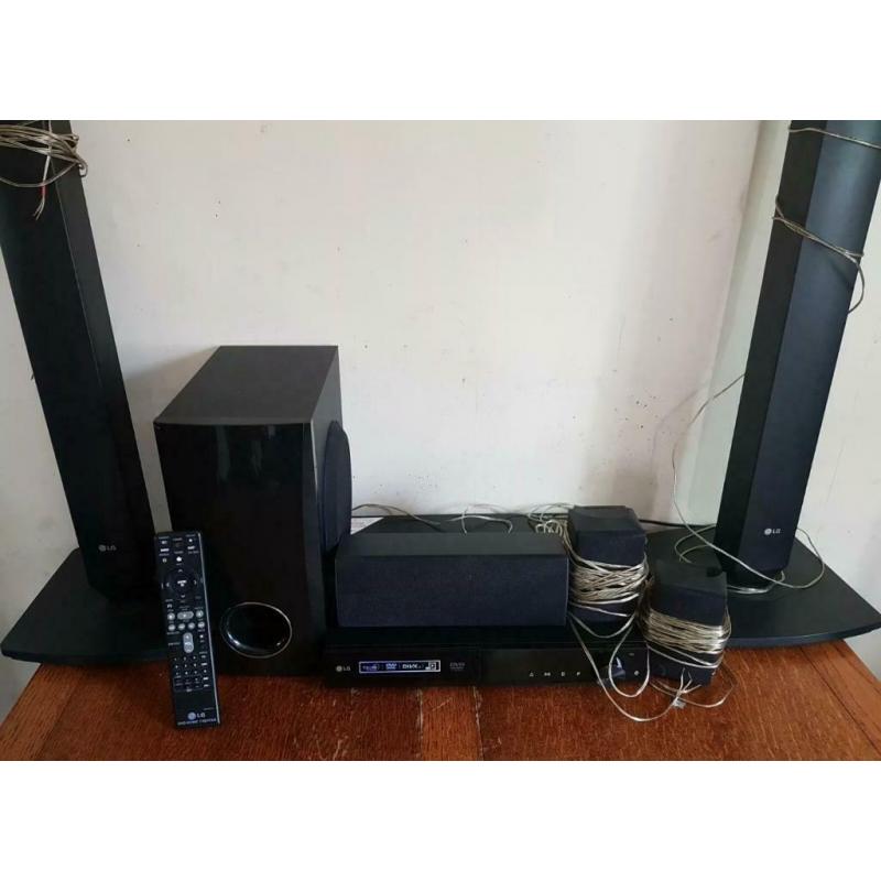 LG DH4430 330W 5.1Ch Full HD up-scalling DVD Home Cinema Theatre System