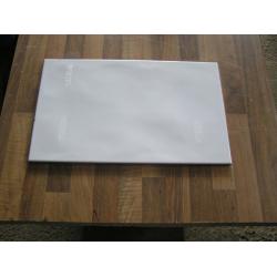 Ceramic Tiles 25cm X 40cm White ripple