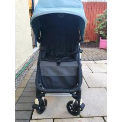 Bugaboo Chameleon with car seat and isofix base