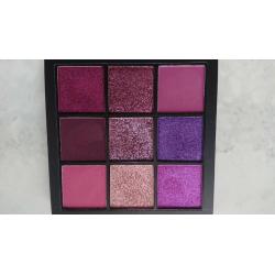 Huda Beauty Amethyst Obsession Eyeshadow palette