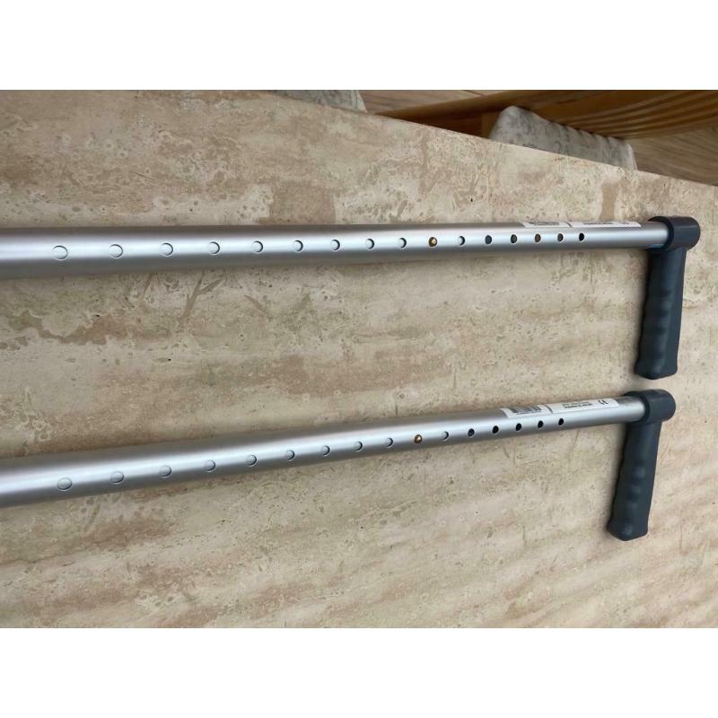 Walking sticks adjustable x2