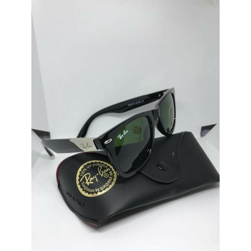Rayban wayfarer Sunglass