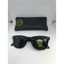 Rayban wayfarer Sunglass