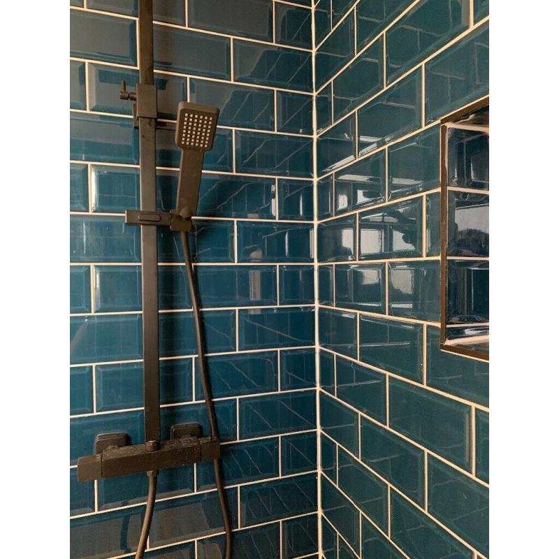 100 blue ceramic metro tiles