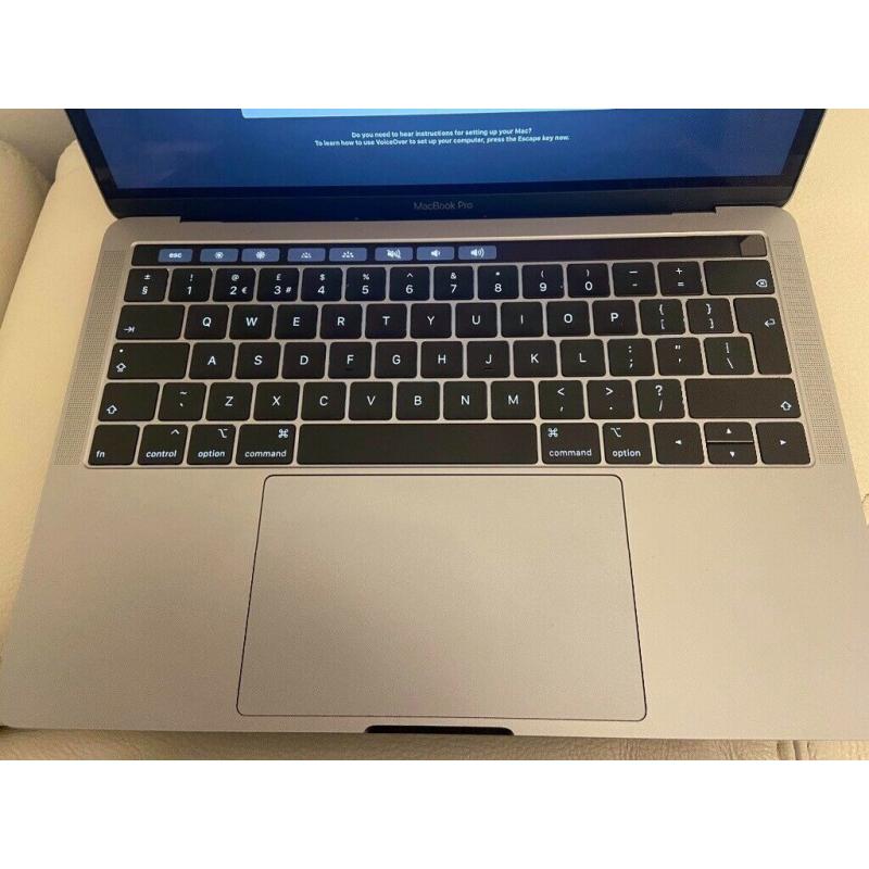 Apple MacBook Pro (2019) 13in with Touch Bar silver. Proof of purchase receipt Like new ?1000