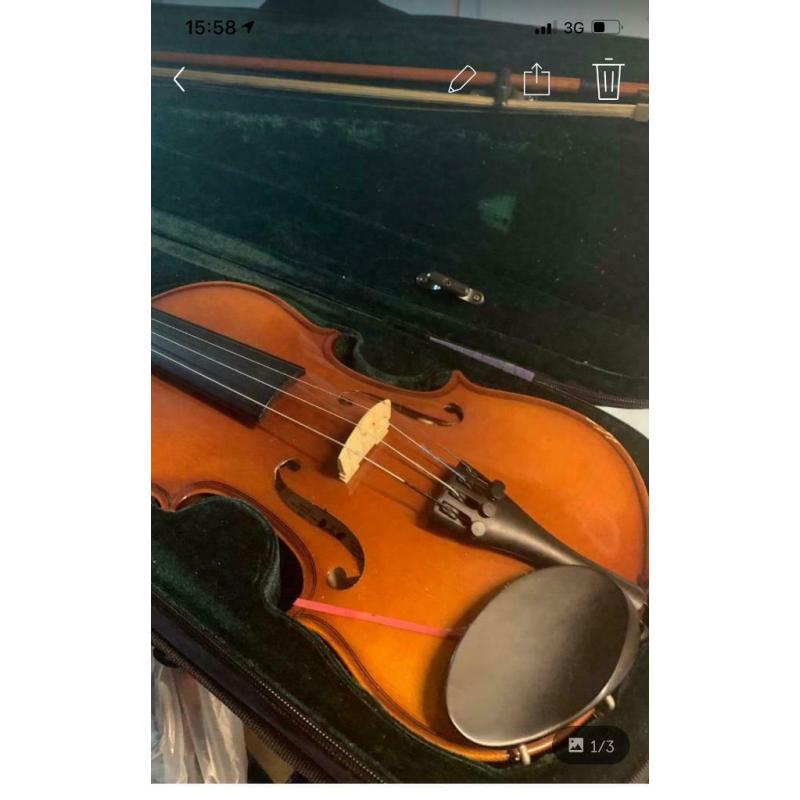 Kids violin good for school lesson