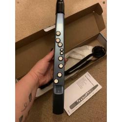 Roland mini saxophone AE01