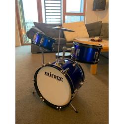 Junior drum kit
