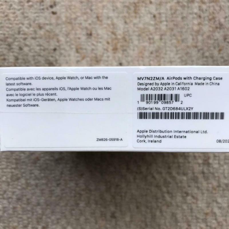 Apple airpods 2nd generation - sealed