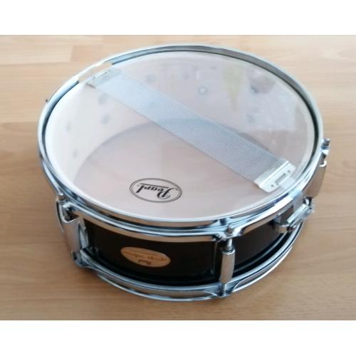 Pearl snare drum /Yamaha /Arbiter flats /zildjian/Tama