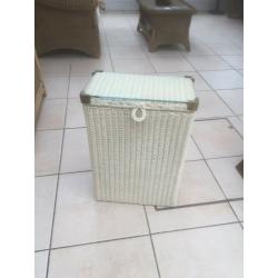 Vintage Lloyd looms Linen Basket with glass top