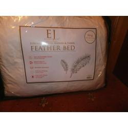 BRAND NEW KINGSIZE FEATHER BED AND DUVET
