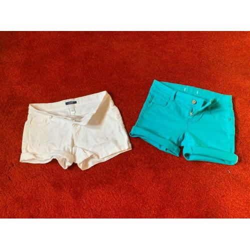 Lot of 2 jean shorts size 10 year old
