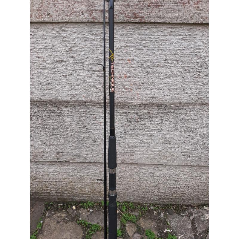 Xl technique spinning rod